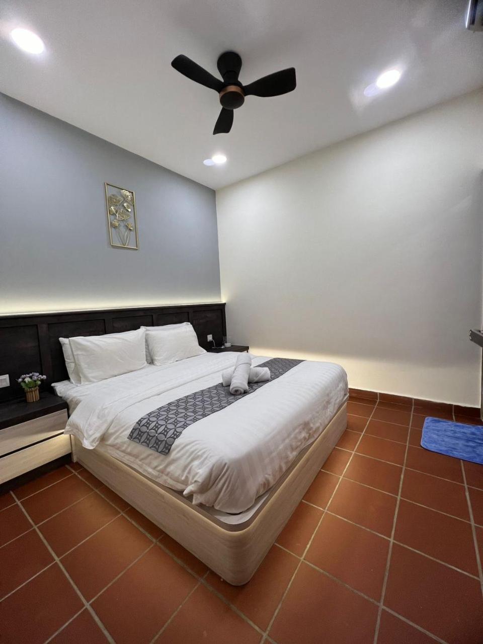 New! 1Min To Jonkerstreet Melaka Loft 4Br 11 Pax别墅 外观 照片